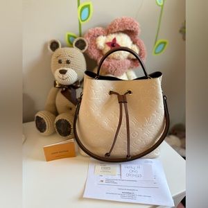 💛Preloved Louis Vuitton Empreinte Neo Noe💛